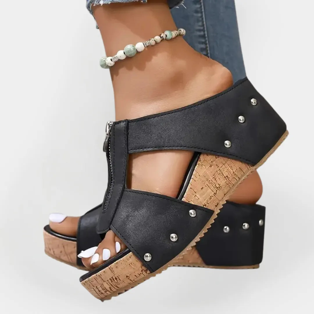 Comfortable Heeled Sandals with Zipper